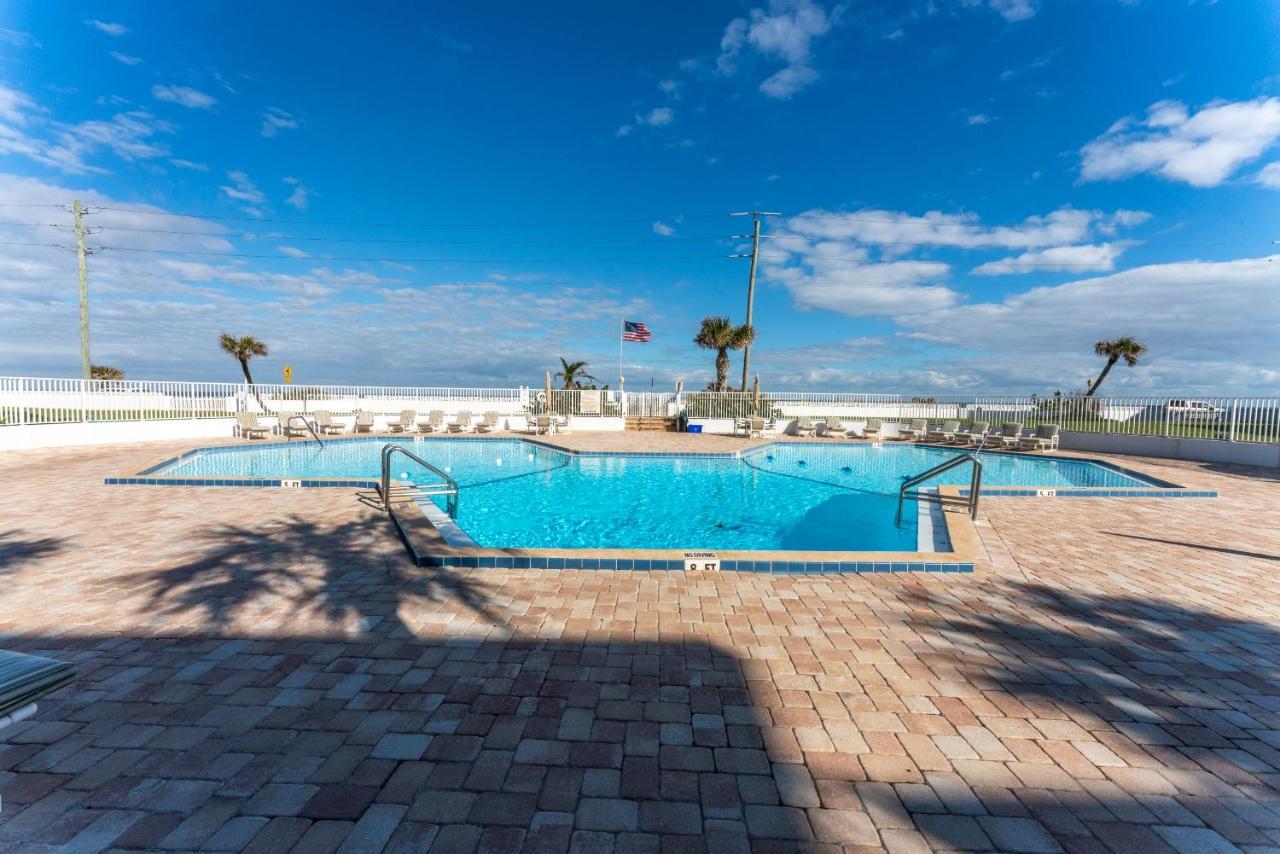 Lovely 2 Bedroom Beachfront Condo Flagler Beach Buitenkant foto